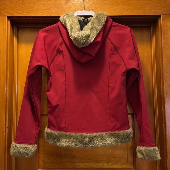 Marmot Red Faux Fur Lined Soft Shell Jacket Women’s US Small - Picture 4 of 7